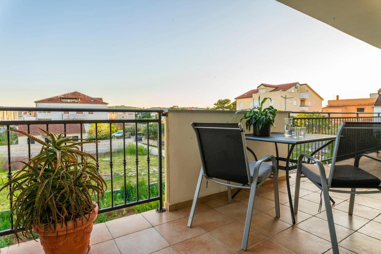 Charming Tale Apartments Modun19 Pirovac Zewnętrze zdjęcie
