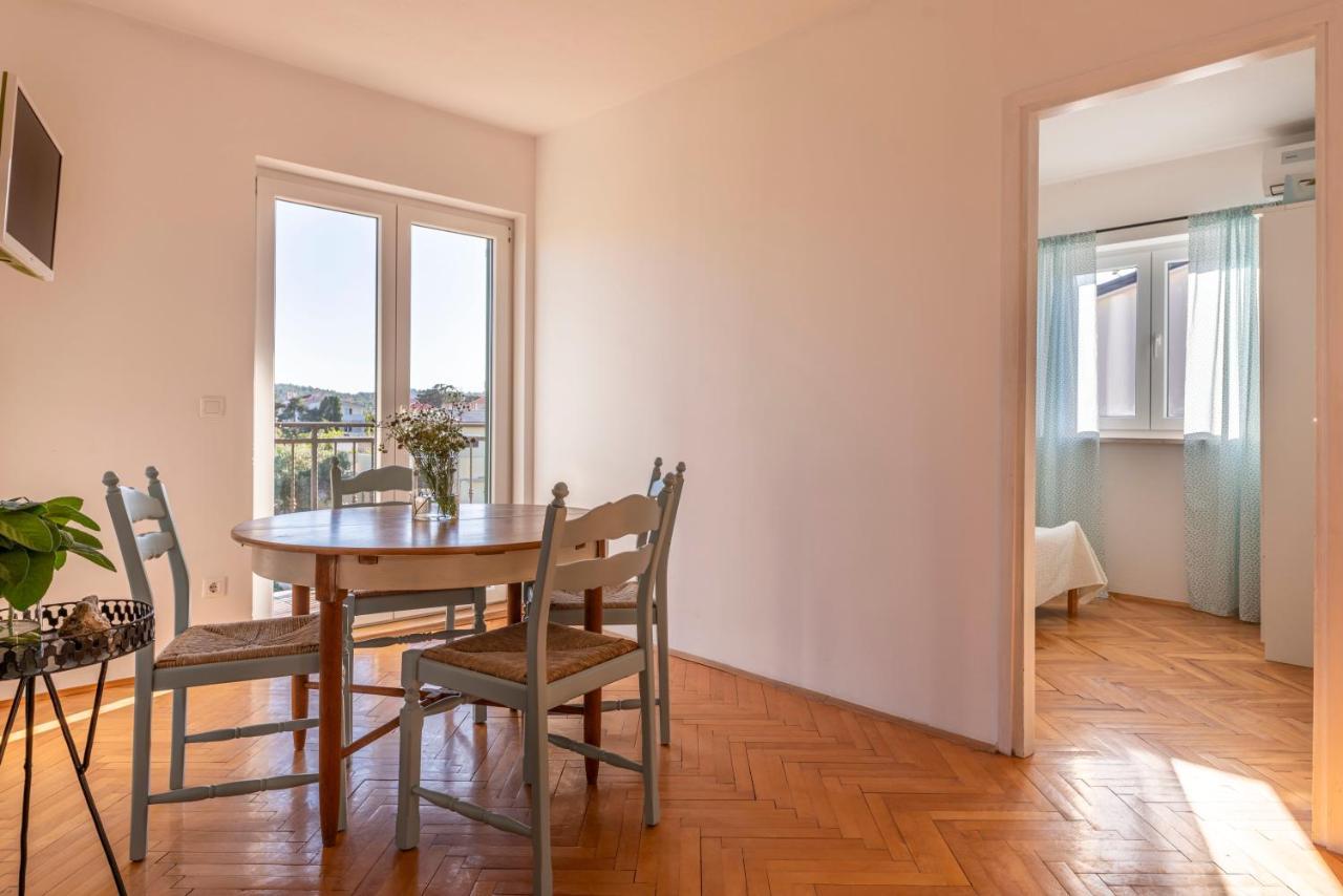 Charming Tale Apartments Modun19 Pirovac Zewnętrze zdjęcie