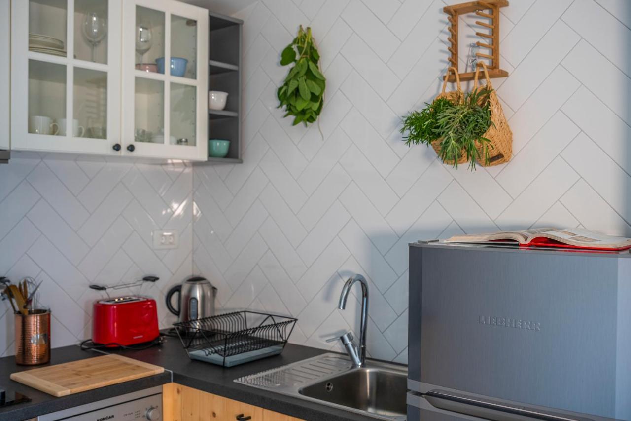 Charming Tale Apartments Modun19 Pirovac Zewnętrze zdjęcie