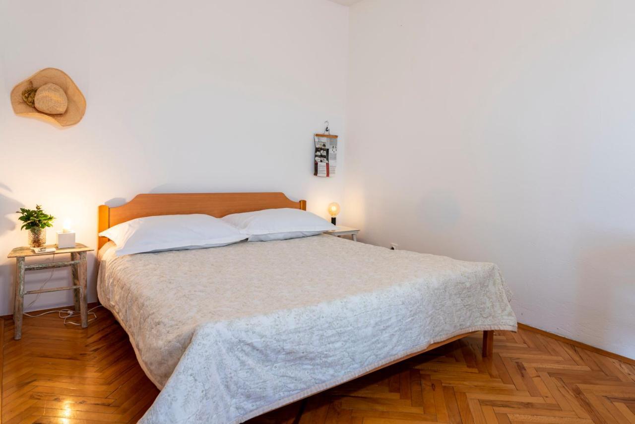 Charming Tale Apartments Modun19 Pirovac Zewnętrze zdjęcie