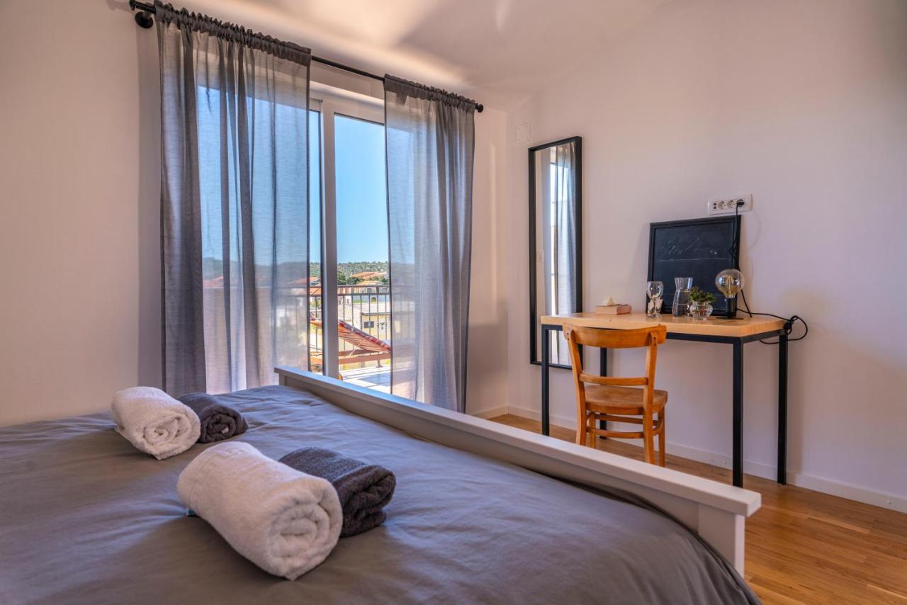 Charming Tale Apartments Modun19 Pirovac Zewnętrze zdjęcie