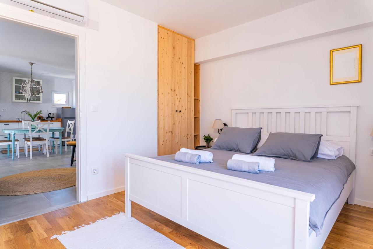 Charming Tale Apartments Modun19 Pirovac Zewnętrze zdjęcie
