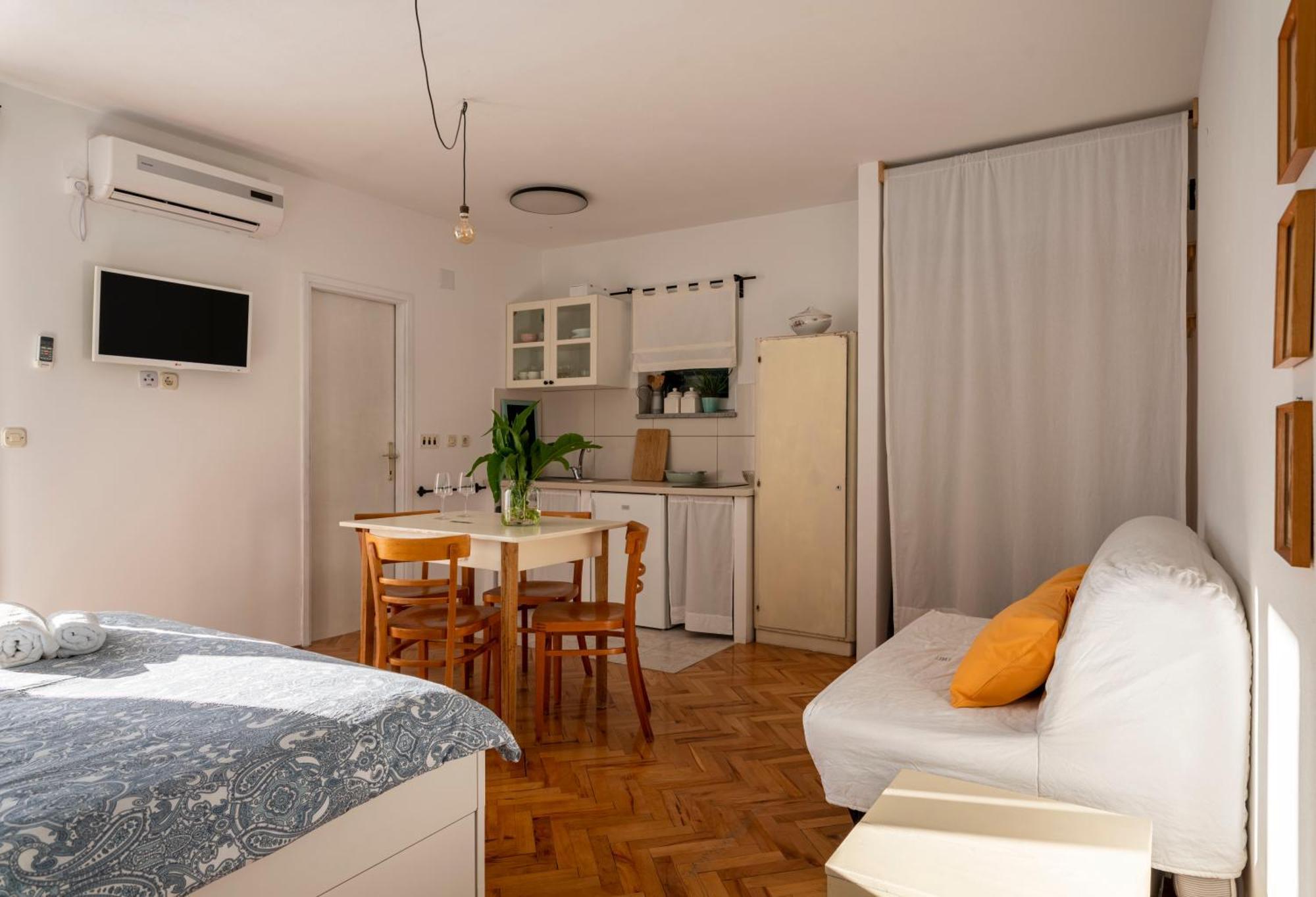 Charming Tale Apartments Modun19 Pirovac Pokój zdjęcie